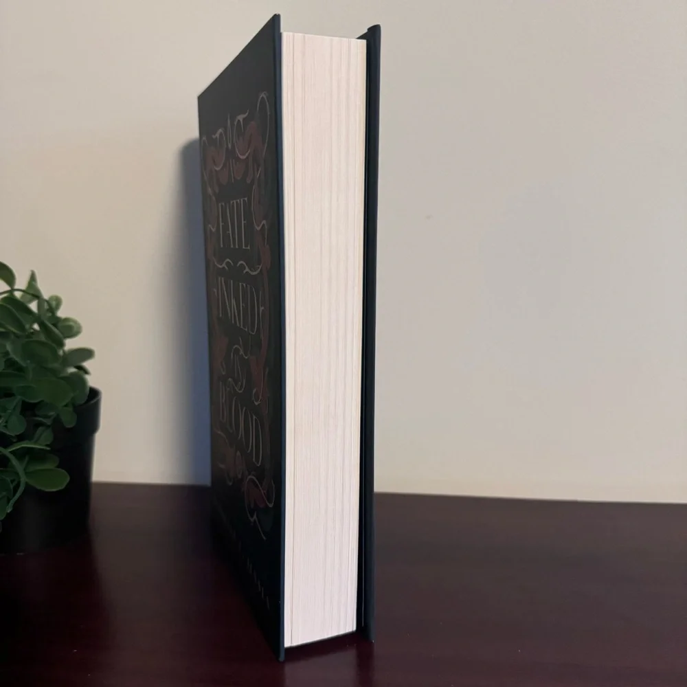 💋 Probably Smut A Fate Inked In Blood Danielle L Jensen - Picture 2 of 4